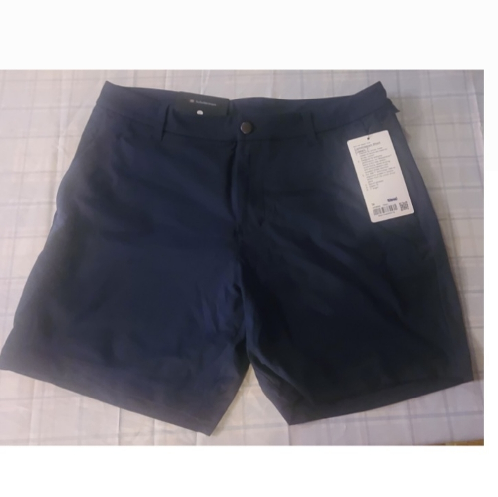 LULULEMON COMMISSION CLASSIC 7" SHORTS